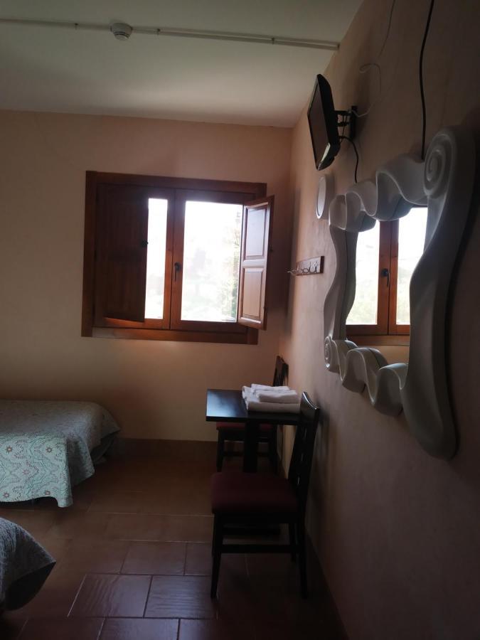Albergue De Las Estrellas Navarrete Ruang foto